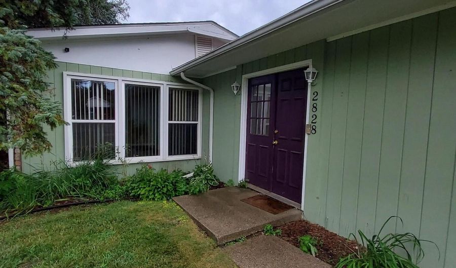 2828 Packard St, Ann Arbor, MI 48108 - 3 Beds, 1 Bath