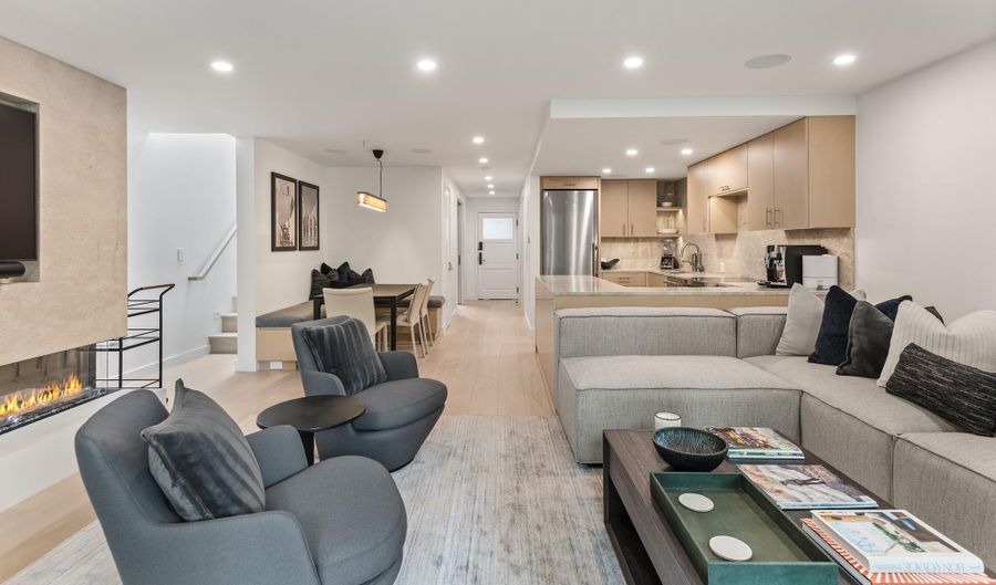 800 E Hopkins Ave B5, Aspen, CO 81611 - 3 Beds, 3 Bath