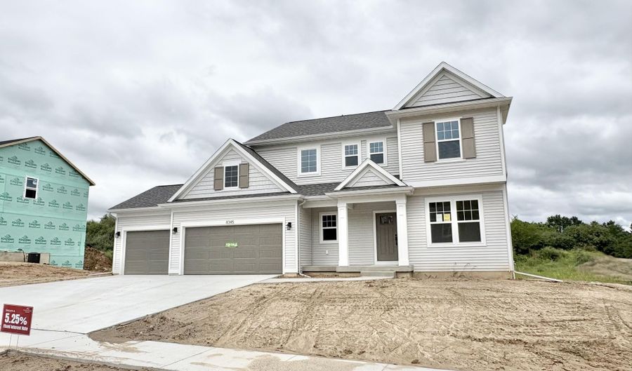 8345 Kettle Oak Dr SE, Alto, MI 49302 - 4 Beds, 3 Bath