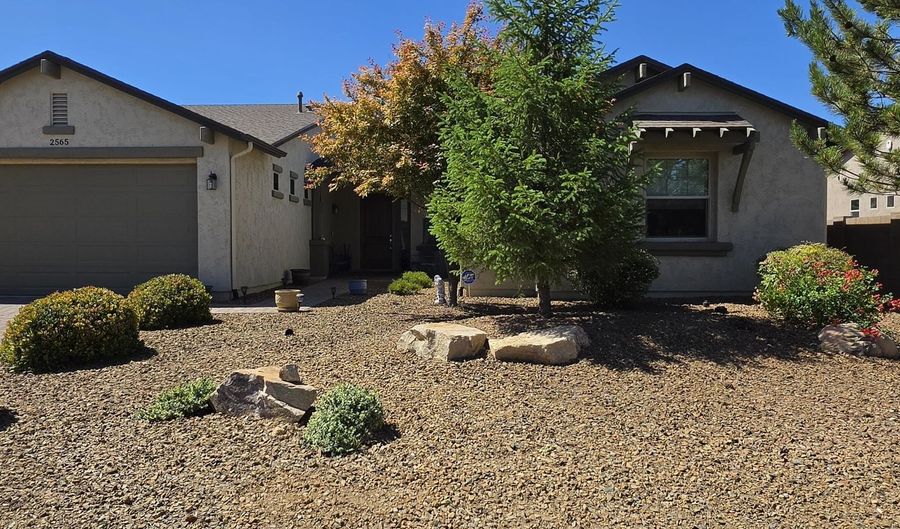 2565 Comet Loop, Chino Valley, AZ 86323 - 3 Beds, 3 Bath