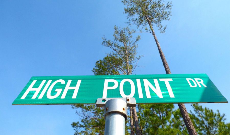 10 High Point Dr, Camden, SC 29020 - 4 Beds, 3 Bath