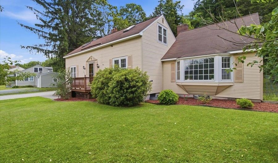 2994 VT Route 7A, Arlington, VT 05250 - 3 Beds, 1 Bath