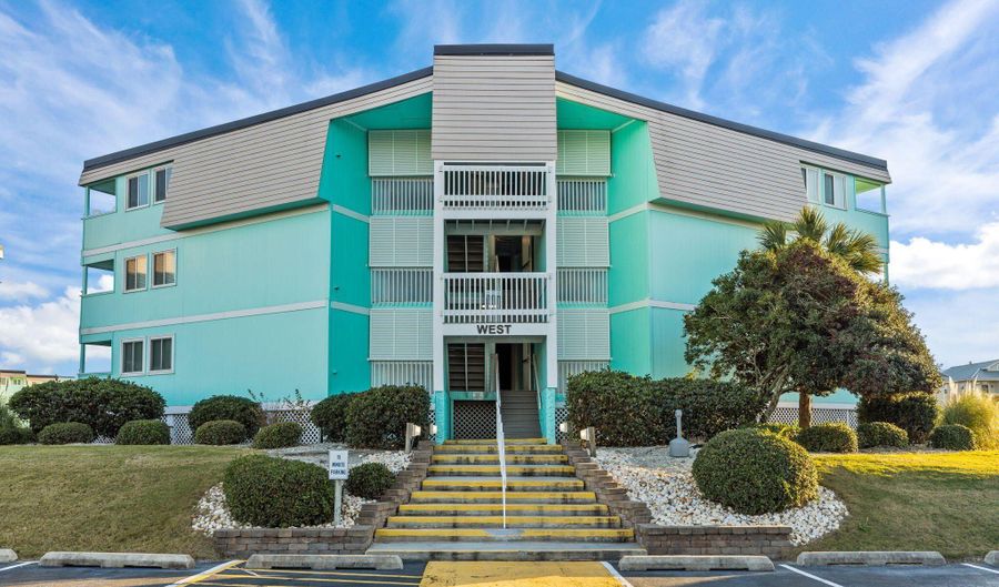 301 E Commerce Way Rd 357, Atlantic Beach, NC 28512 - 2 Beds, 2 Bath