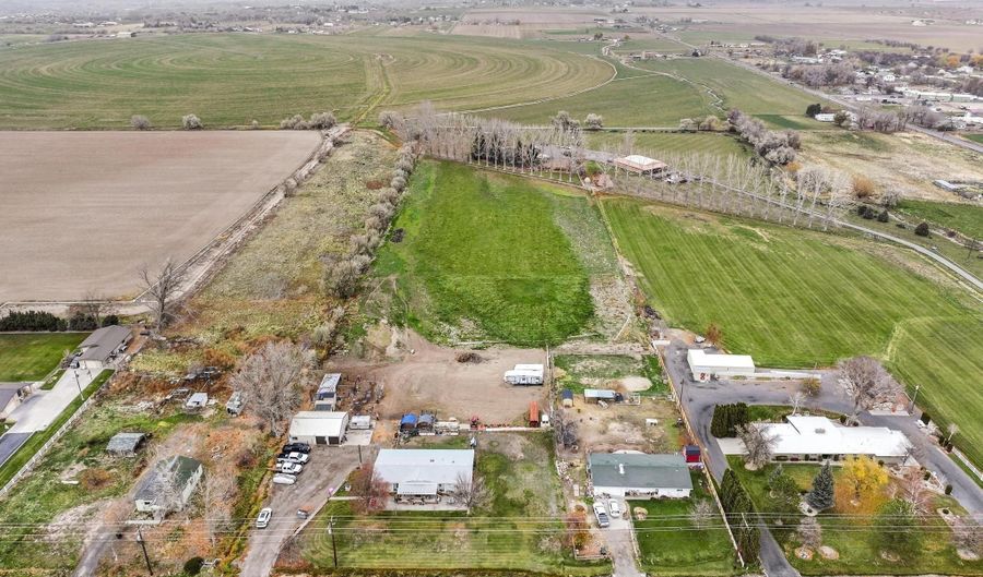 518 Sawtooth, Buhl, ID 83316 - 3 Beds, 2 Bath