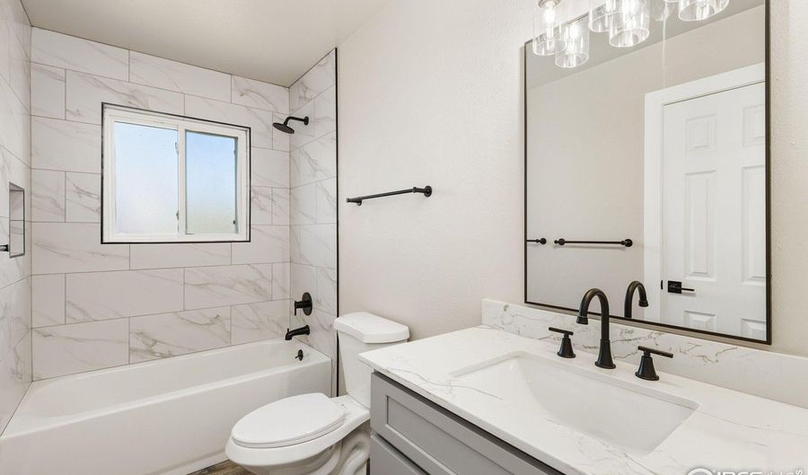 1723 Elmwood St, Broomfield, CO 80020 - 3 Beds, 2 Bath