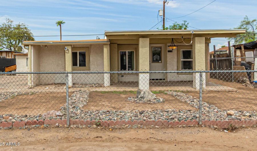 11218 W MOHAVE St, Avondale, AZ 85323 - 3 Beds, 1 Bath