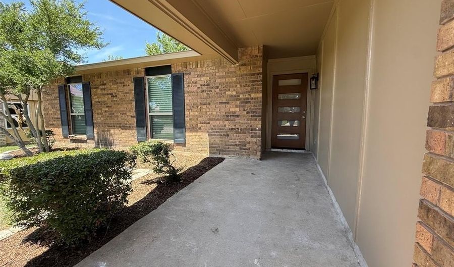 615 Wandering Way Dr, Allen, TX 75002 - 3 Beds, 2 Bath