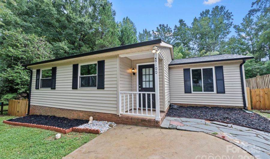 8100 Bald Ridge Dr, Charlotte, NC 28227 - 2 Beds, 1 Bath