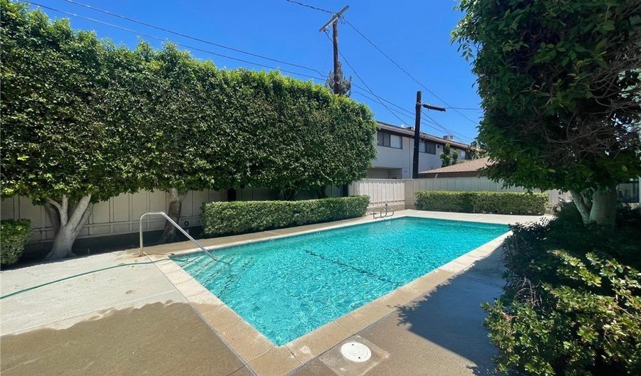 511 E Live Oak Ave 11, Arcadia, CA 91006 - 2 Beds, 3 Bath