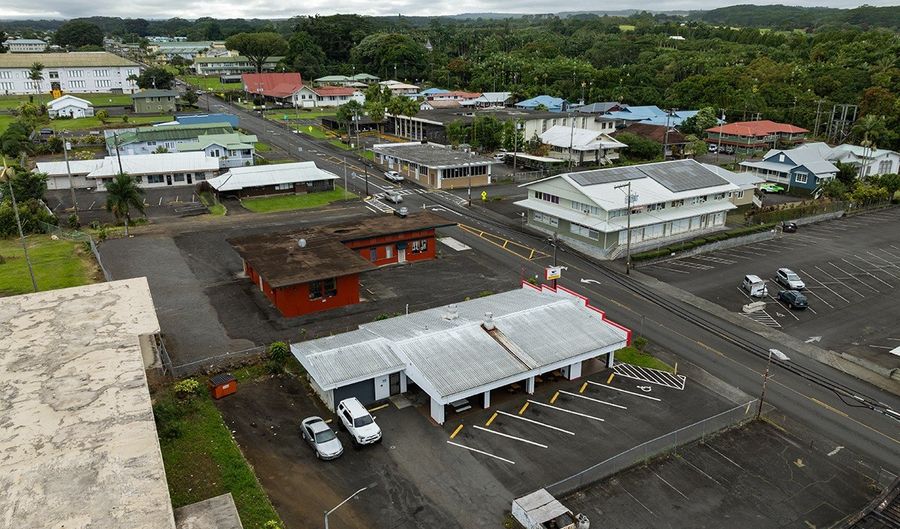 217 WAIANUENUE Ave, Hilo, HI 96720 - 0 Beds, 2 Bath