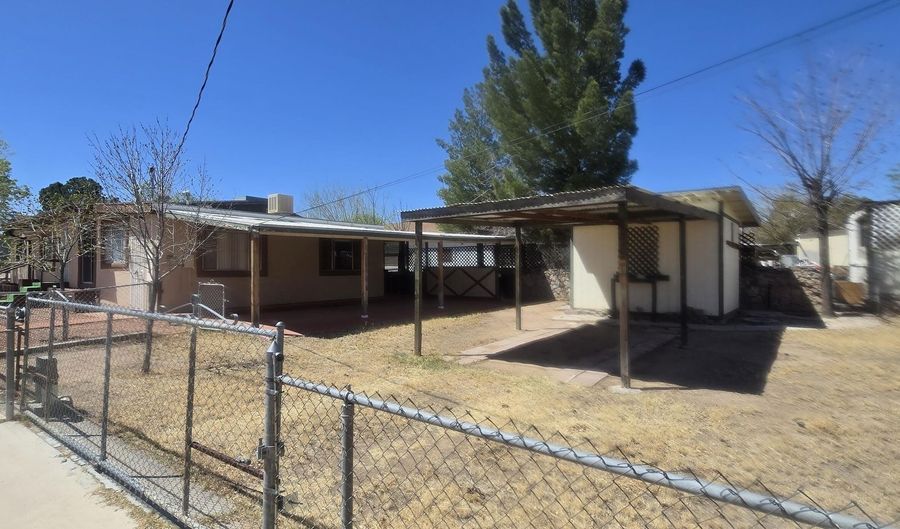 262 S Gila St, Benson, AZ 85602 - 3 Beds, 3 Bath