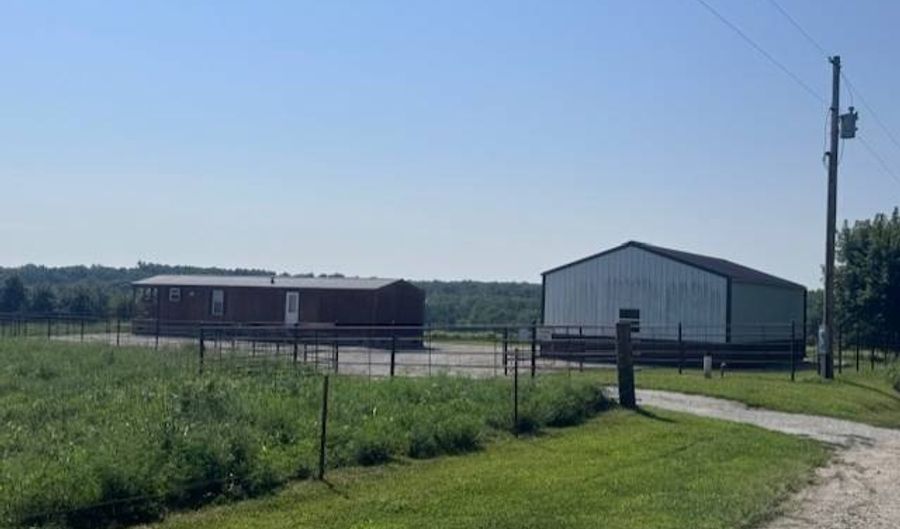 29600 175th St, Altamont, MO 64620 - 2 Beds, 1 Bath