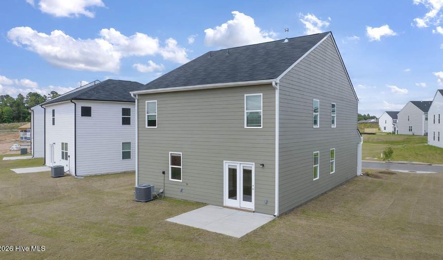 977 Captains Ct, Beech Island, SC 29842 - 5 Beds, 3 Bath