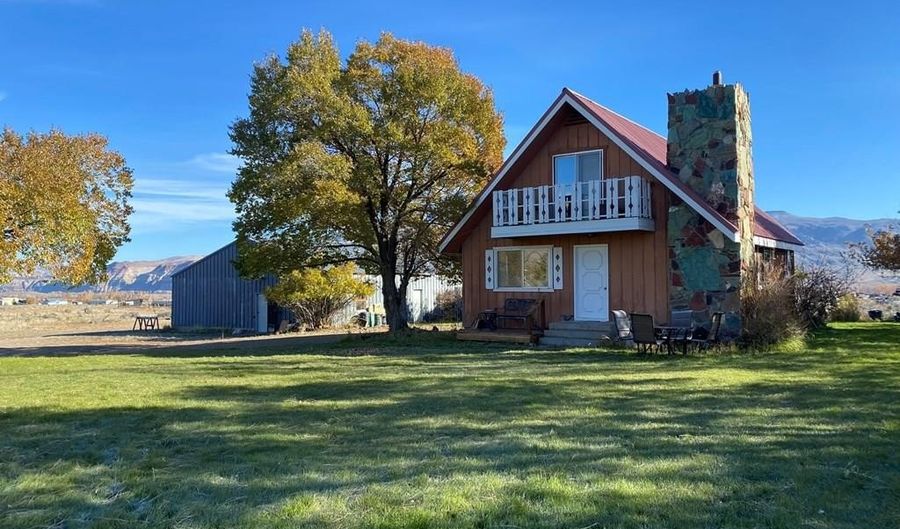 24707 Hwy 93, Challis, ID 83226 - 3 Beds, 2 Bath