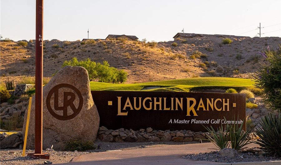 3183 Secret Pass Canyon Dr, Bullhead City, AZ 86429 - 3 Beds, 3 Bath