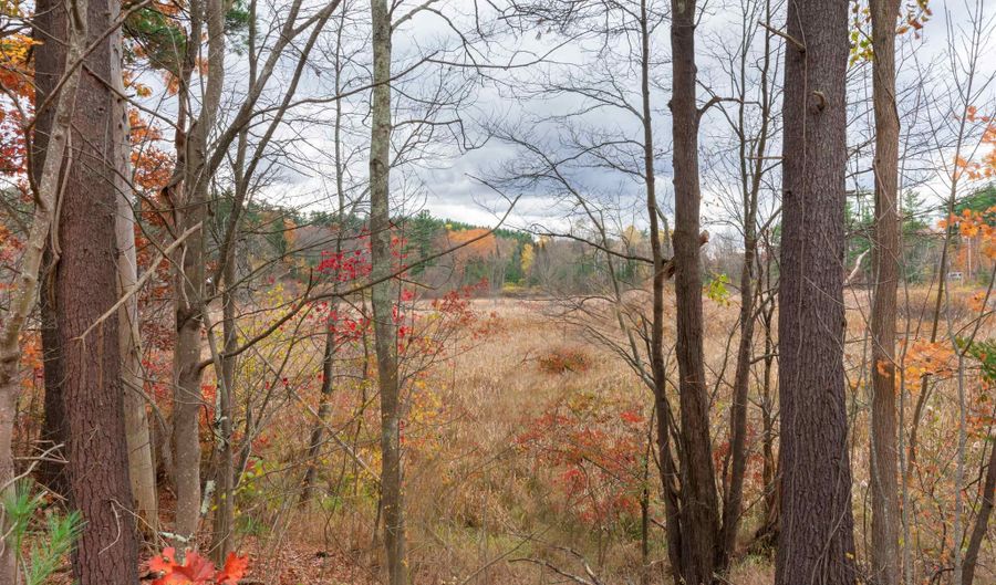 20 Liberty Hill Rd, Bedford, NH 03110 - 3 Beds, 1 Bath