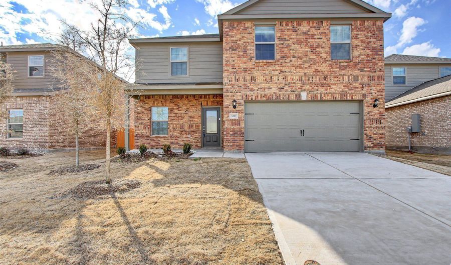 3217 Bowen St, Anna, TX 75409 - 3 Beds, 3 Bath