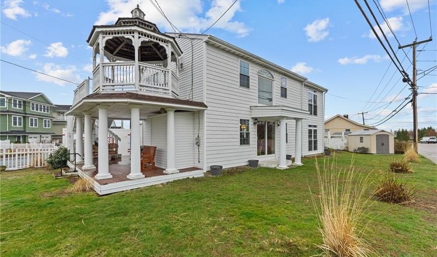 1122 Point Judith Rd, Narragansett, RI 02882 - 3 Beds, 2 Bath