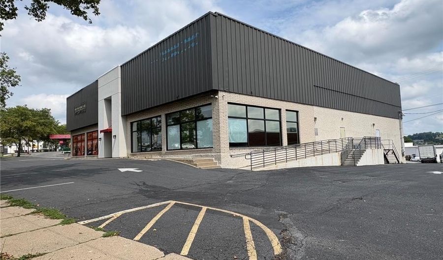 622 Union Blvd, Allentown, PA 18109 - 0 Beds, 0 Bath