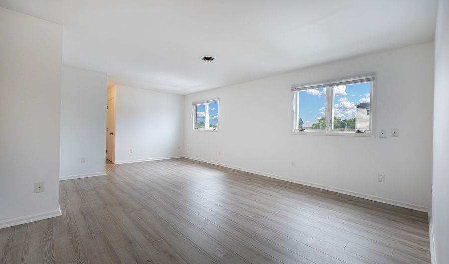426 Main St H, Ridgefield, CT 06877 - 3 Beds, 1 Bath