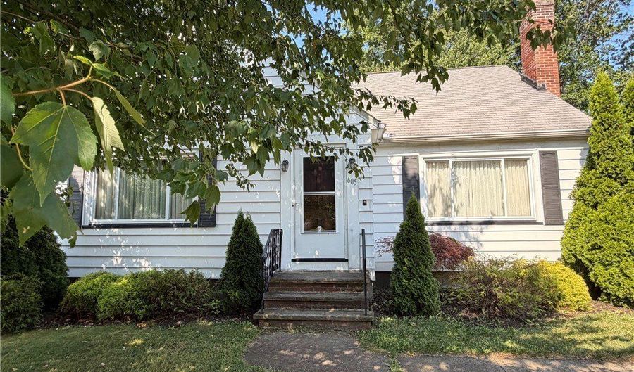 605 Allen Ave, Ashtabula, OH 44004 - 3 Beds, 2 Bath