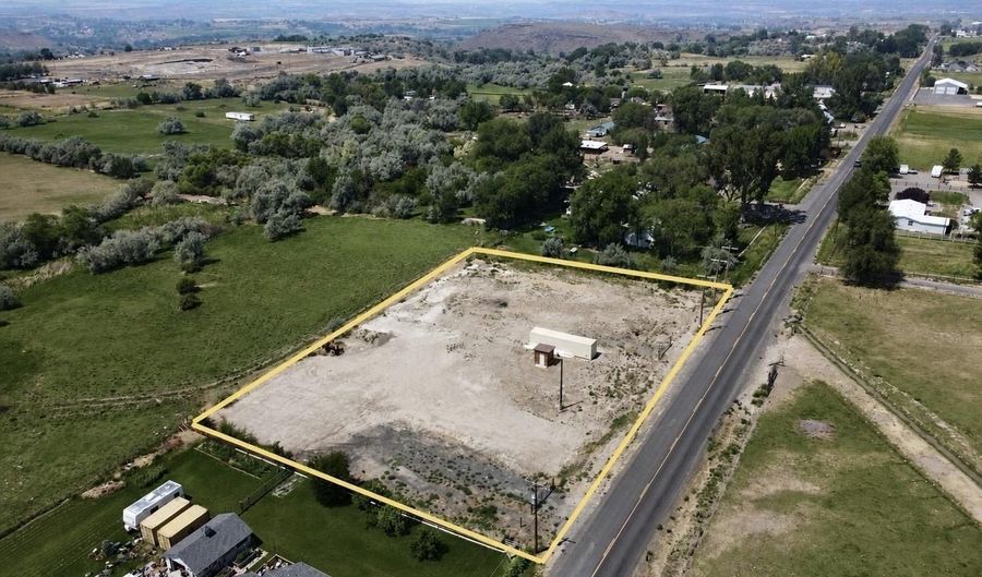 4257 N 1400 E, Buhl, ID 83316 - 0 Beds, 0 Bath