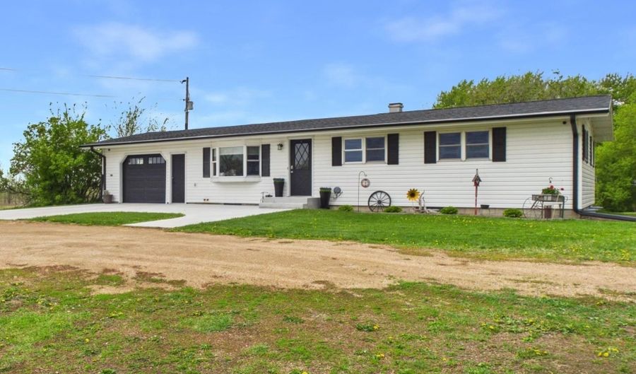 350 Hwy 119 SW, Appleton, MN 56208 - 3 Beds, 2 Bath