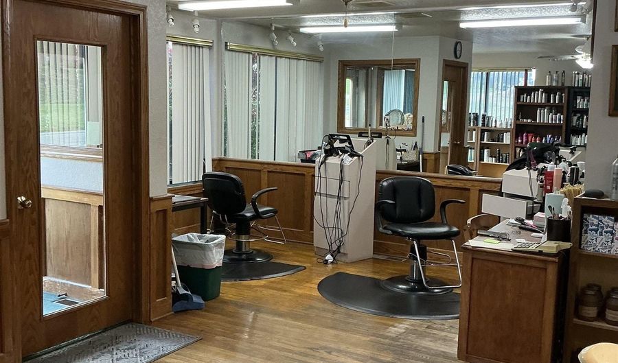 503 Benton Ave W, Albia, IA 52544 - 0 Beds, 0 Bath