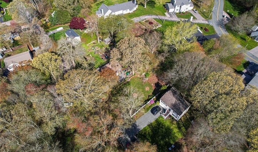 7 Winterberry Rd, Narragansett, RI 02882 - 0 Beds, 0 Bath