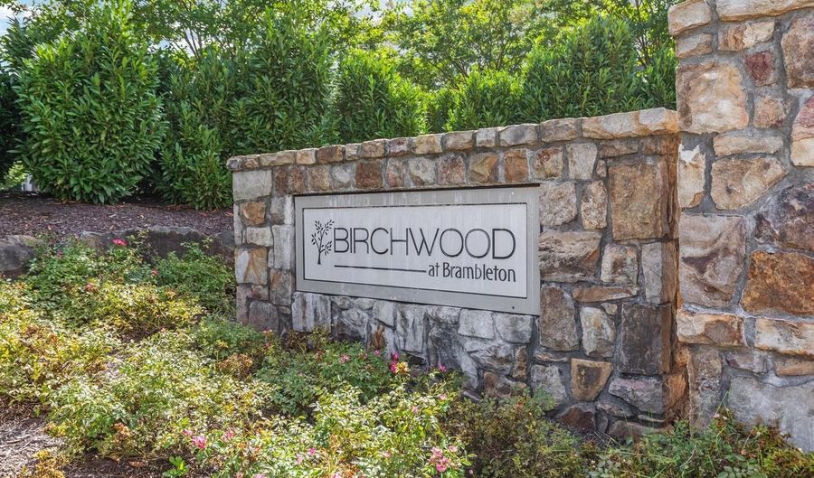 23669 GOLDEN EMBERS Sq #403, Ashburn, VA 20148 - 3 Beds, 2 Bath
