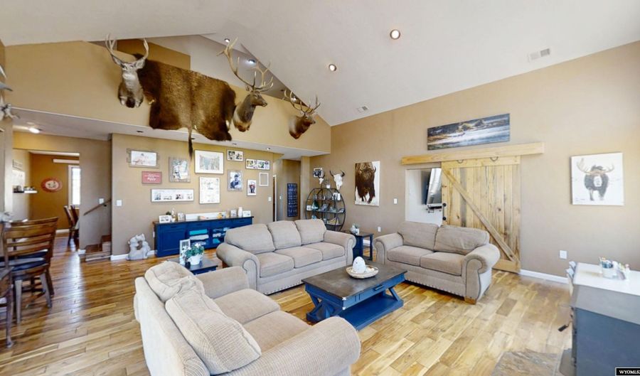9420 Hwy 220, Casper, WY 82604 - 4 Beds, 4 Bath