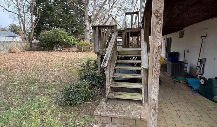 112 PINECREST Dr, Annapolis, MD 21403 - 5 Beds, 3 Bath