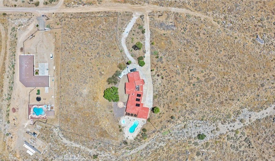 8988 Buena Vis, Apple Valley, CA 92308 - 4 Beds, 2 Bath