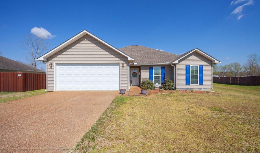 255 N Taylor Dr, Bells, TN 38006 - 4 Beds, 2 Bath