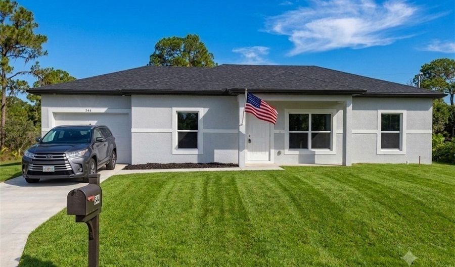 3606 E 21st St, Alva, FL 33920 - 3 Beds, 2 Bath