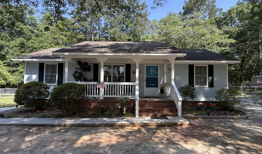 71 Allison Dr, Barnwell, SC 29812 - 3 Beds, 2 Bath