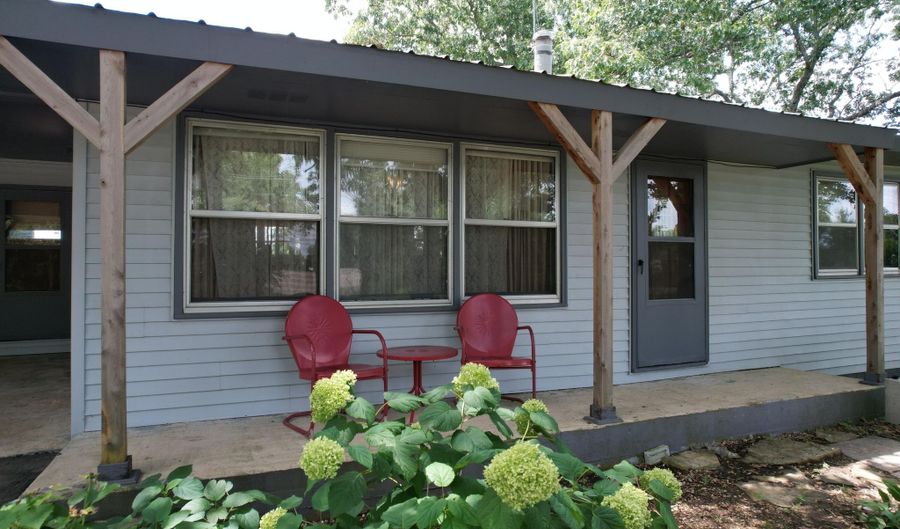 15232 E St Highway 76, Ava, MO 65608 - 3 Beds, 1 Bath