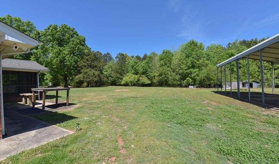 181 Noble Dr, Abbeville, SC 29620 - 3 Beds, 2 Bath