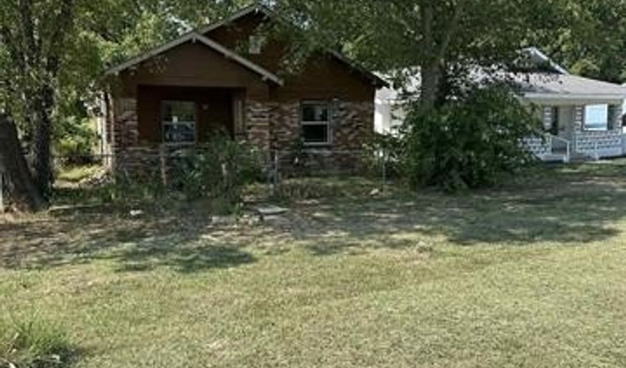 802 Northwest, Ardmore, OK 73401 - 3 Beds, 1 Bath