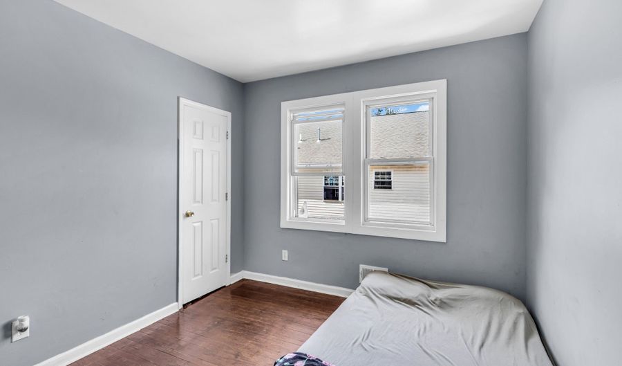 401 Ridge Ave, Asbury Park, NJ 07712 - 3 Beds, 1 Bath