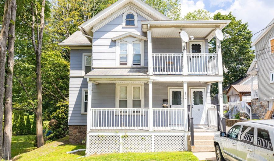 162 Maple St, Bristol, CT 06010 - 4 Beds, 2 Bath