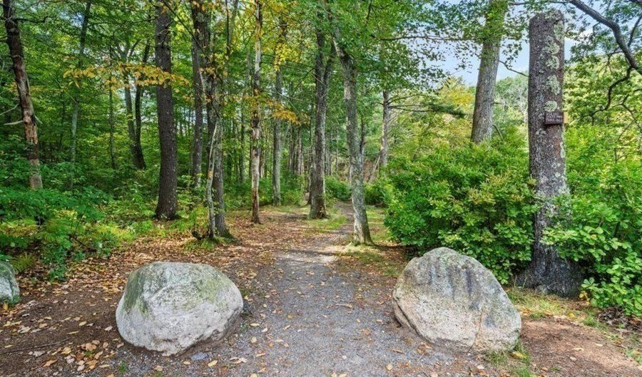 9 South St, Ashland, MA 01721 - 4 Beds, 3 Bath