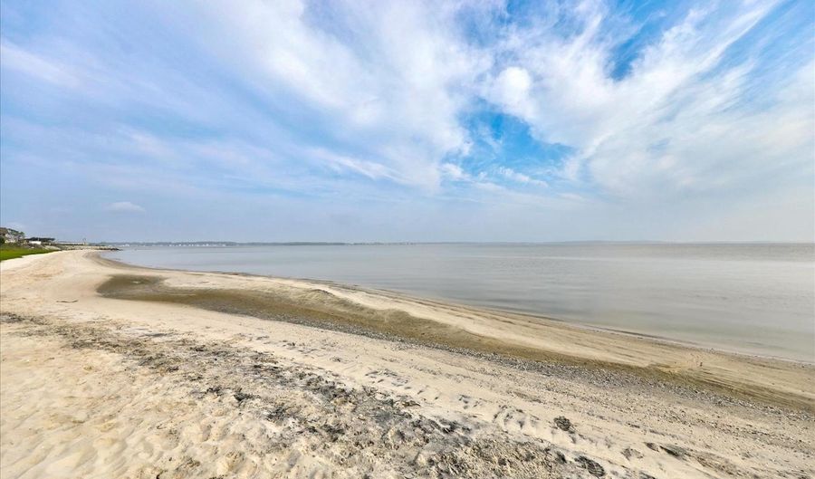 34749 TIMBER Ct, Dagsboro, DE 19939 - 5 Beds, 3 Bath