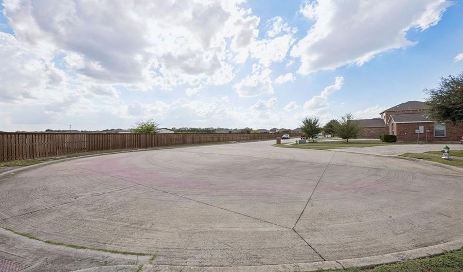 209 Oriole Dr, Anna, TX 75409 - 4 Beds, 2 Bath