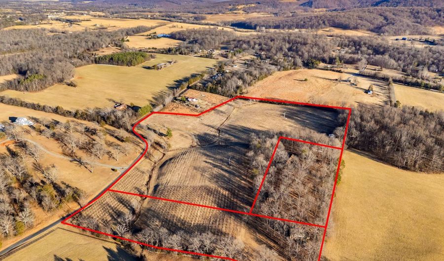 4500 WINERY Ln, Barboursville, VA 22923 - 3 Beds, 3 Bath
