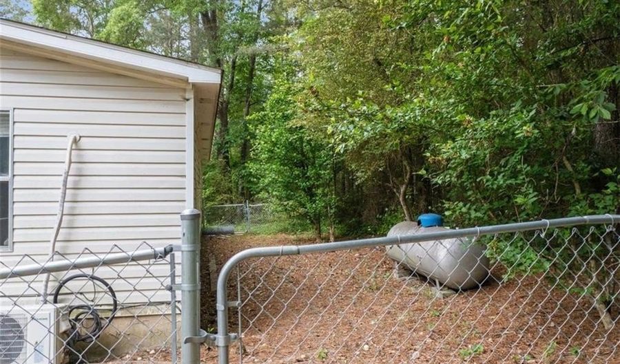 101 Roper Rd, Aragon, GA 30104 - 3 Beds, 2 Bath