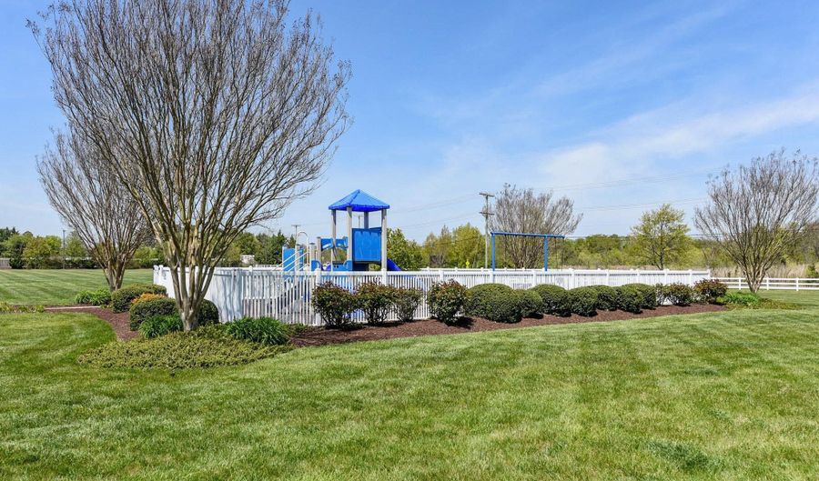 33106 N VILLAGE Loop, Lewes, DE 19958 - 3 Beds, 2 Bath