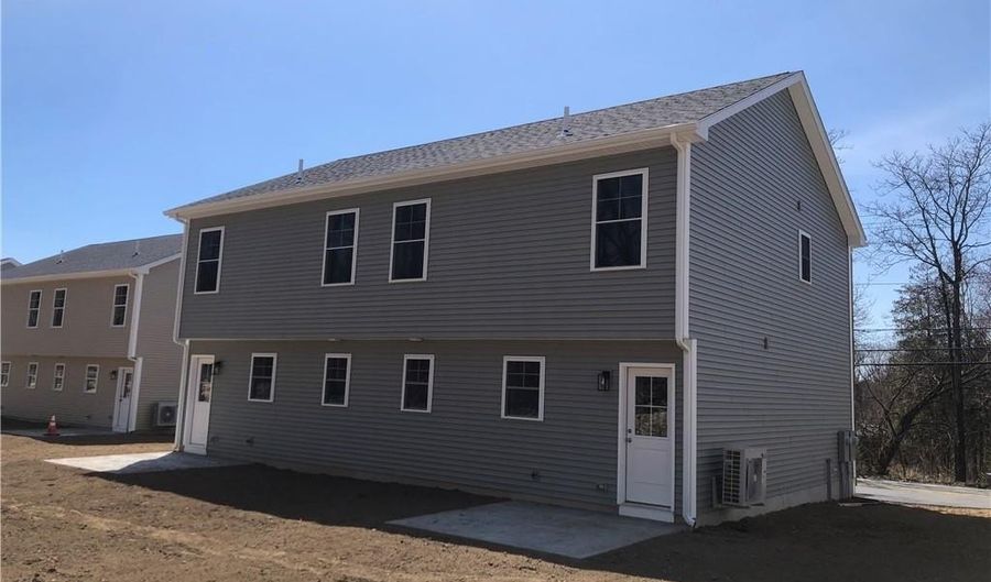 1445 Old Louisquisset Pike 3A, Lincoln, RI 02865 - 3 Beds, 2 Bath
