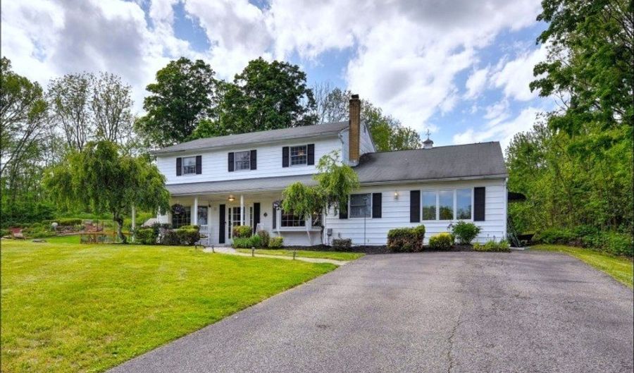 25 Carol Dr, Alloway, NJ 07418 - 3 Beds, 4 Bath