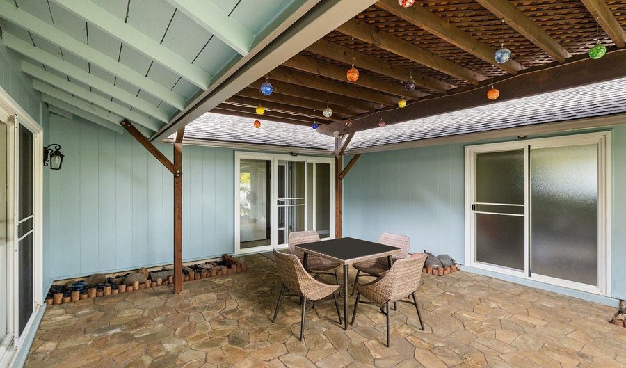 260 Kuukama St, Kailua, HI 96734 - 5 Beds, 3 Bath
